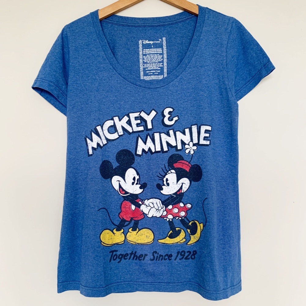 Disney Mickey and Minnie T-shirt Sz L